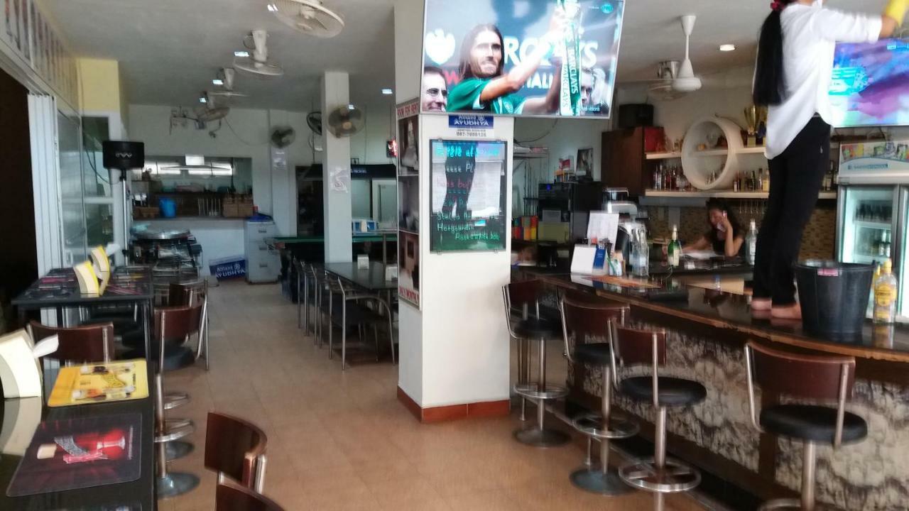 Harry'S Place Pattaya Extérieur photo